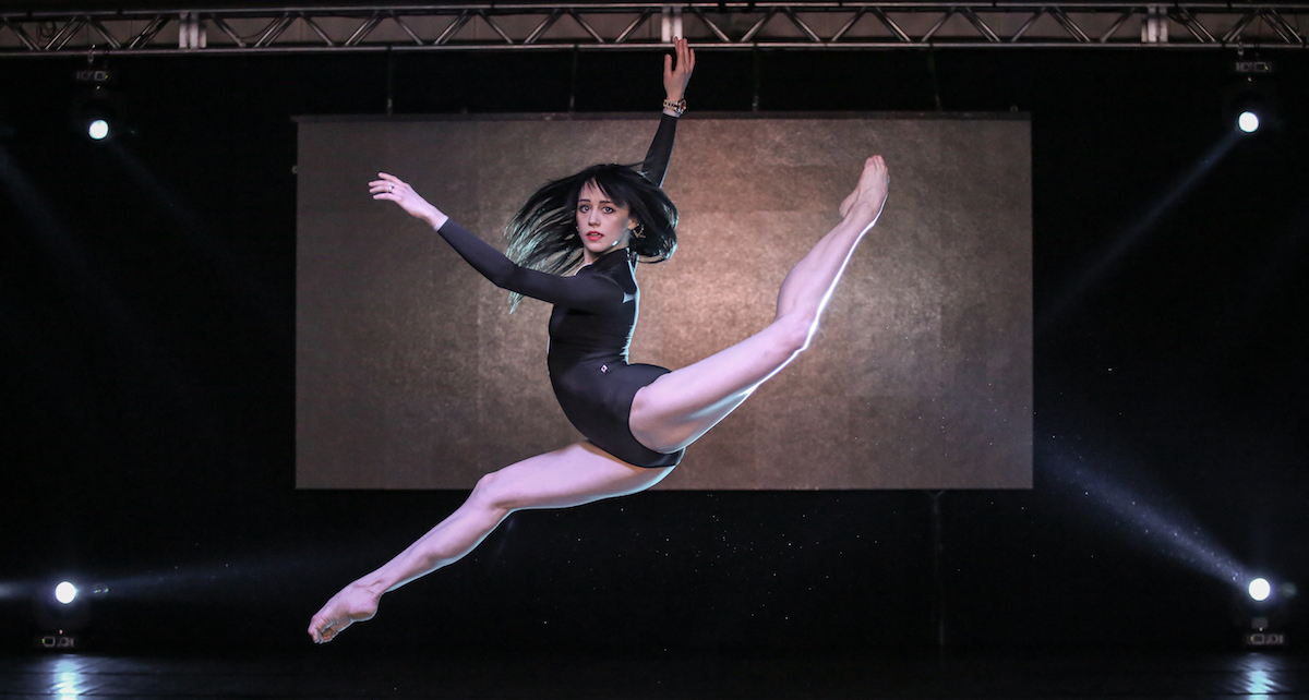 Dusty Button is coming to teach in Australia and NZ!