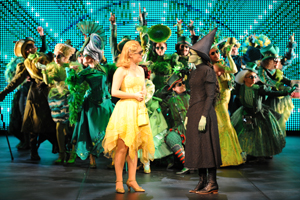 Helpmann_Wicked The cast of Wicked perform at the Awards