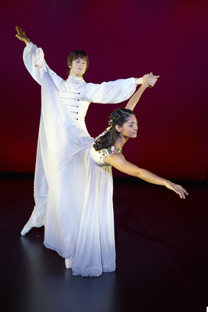 WAAPA WAAPA students in the dance production 'SPIN' 2009. Jon Green Photographer'