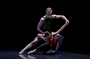 queensland_ballet_nils Rachael Walsh and Keian Langdon of QLD Ballet perform 'SYNC' (from …with attitude 2009)