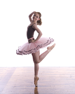 Allie Parsons, presently with Cental PA Youth Ballet, photographed by Brian Mengini, wearing a Tutu.Com Polka Dot Practice Tutu and a Mirella leotard