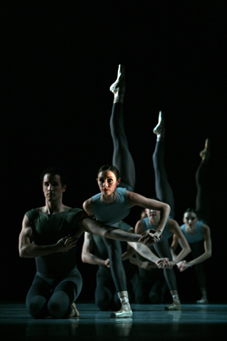 Danielle Rowe & Robert Curran perform Christopher Wheeldon's After the Rain with the Australian Ballet. Photo David Kelly
