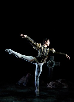 Matthew Lawrence of Queensland Ballet Ballet dancer Matthew Lawrence in Giselle
