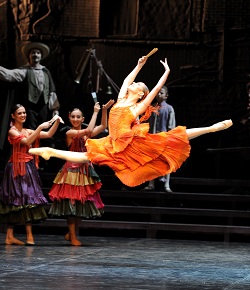 Elisa Badenes in Don Quixote (Ch: Maximiliano Guerra)