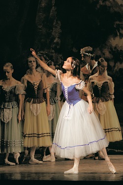 'Giselle' by St Petersburg Ballet