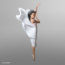 Jennifer Minzy Lee. Photo by Lois Greenfield.