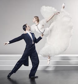 Soloists Shane Weurthner and Lisa Edwards of Queensland Ballet in 'Strictly Gershwin'