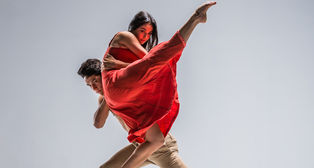 New Zealand School of Dance students Jessica Johns and Toa Paranihi, photographed by Stephen A’Court