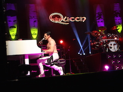 Giles Taylor in the tribute show 'Queen-It's a Kinda Magic'