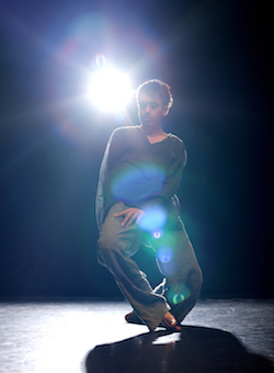 Aakash Odedra Company's 'Rising'. Photo by Chris Nash