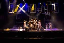 Spark Youth Dance Company. Photo by Connie Smith.