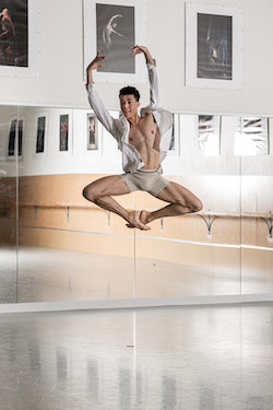 NZSD 2017 Graduate Saul Newport (now with Houston Ballet). Photo by Stephen A'Court.
