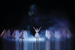 Queensland Ballet in 'Giselle'. Photo by David Kelly.