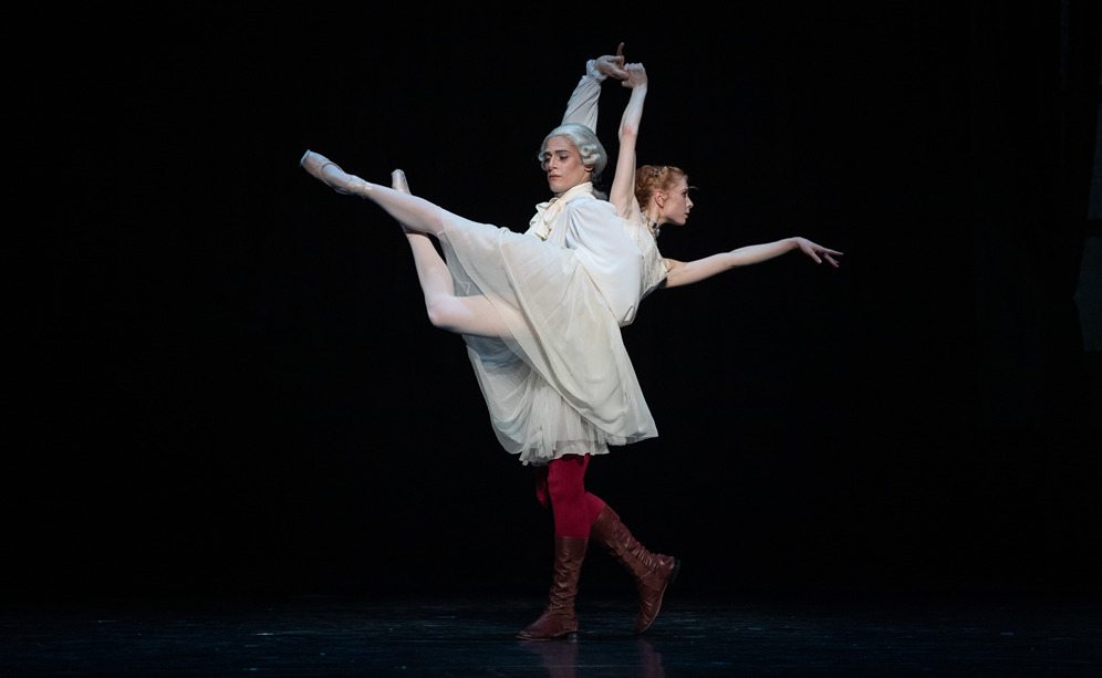 Queensland Ballet presents Kenneth MacMillan's Manon. Mia Heathcote and Vito Bernasconi. Photography David Kelly