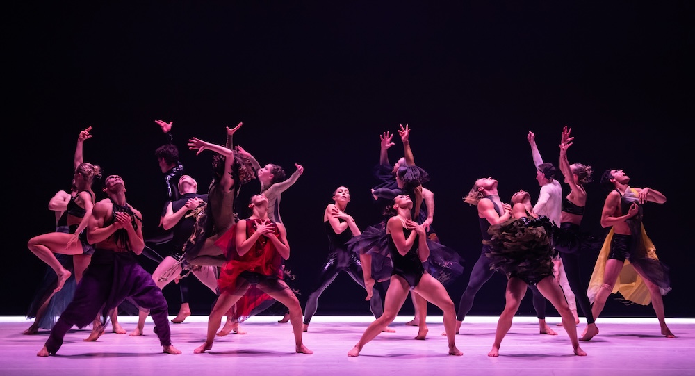 Sydney Dance Company in 'Love Lock.' Photo by Pedro Greig.