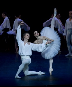English National Ballet Anais Chalendard and Vadim Muntagirov